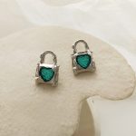 Cool and handsome personalized small lock shape earrings retro love earrings cold style