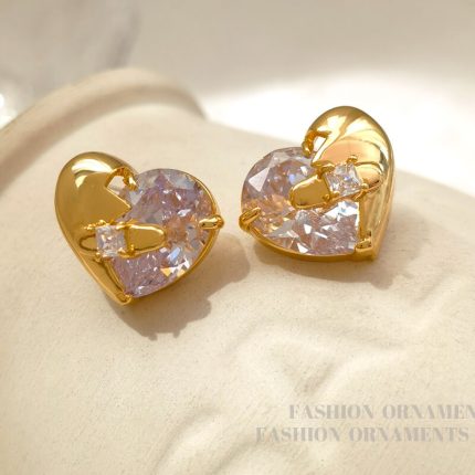 Temperament Zircon Love Stud Earrings Personalized Simple Commuting Fashion Earrings