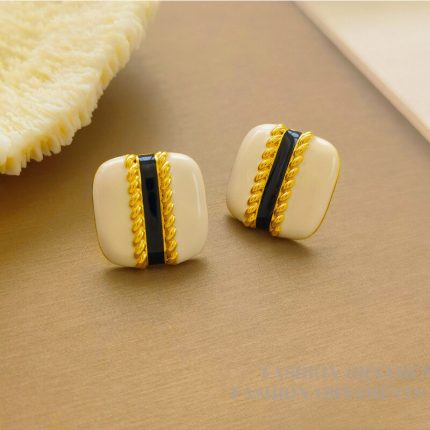 Retro button style earrings